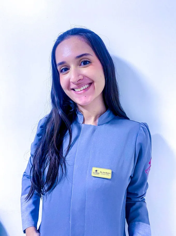 Dra Ana Beatriz Rocha